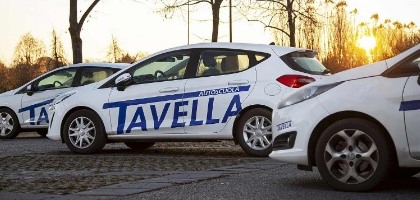 Automobili Tavella all’esterno della sede